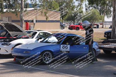 media/Oct-18-2025-Speed Ventures (Sat) [[8b3b7cf525]]/Around the Pits/